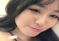 高gao颜值萌妹mei子浴室淋浴全裸诱惑 床上自摸奶子逼逼聊天毛毛比较浓密 很是诱惑喜欢不要错过