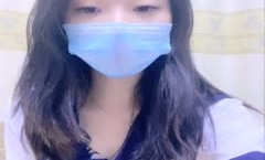 颜值不错甜美妹mei子九儿道具自.慰情趣学生制服椅子按an摩器震动逼逼呻吟很是诱惑喜欢不要错过