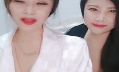 熬夜咖喱饭-风情艳主两阿姨。大.奶胸胸，摇乳舞，百看不厌白皙肌肤，老能叭叭了！
