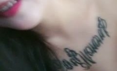 家庭勾引姐姐不在家 大清早妹mei妹mei就爬上姐夫的床 给小宝贝按an摩 让姐夫享受口活服务