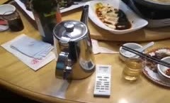 我和你一样，想知道这饭店在哪里,吃饱饭还有特殊服务，打飞机对面的少.妇脱.光光舔tian鸡巴，短短时间刺激无线！