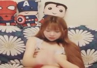 高gao颜值清.纯漂亮小嫩neng妹mei身shen材还挺丰满揉奶掰开小[xiao]穴给狼.友看十分诱人