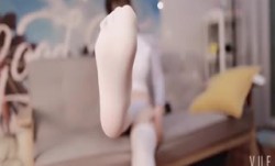 极品网红脸美.女大尺度日常私拍流出和集 身shen材苗条美.乳美穴 玉指插粉嫩无-毛小[xiao]穴 很是诱惑