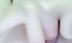超可爱的00后小骚妹mei自.慰喷水喷了一地