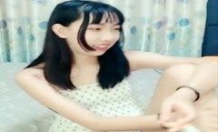 颜值不错两个萌妹mei子一起撸管口口舔tian硬后入抽.]插啪pa啪非常诱人很是诱惑喜欢不要错过