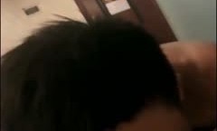女神级长发气质美.女主播按照粉丝要求夜晚到路边勾引中年大叔露天啪pa啪,男的不敢在外面 操cao,美.女自己掏钱带他到酒jiu店干.国语!